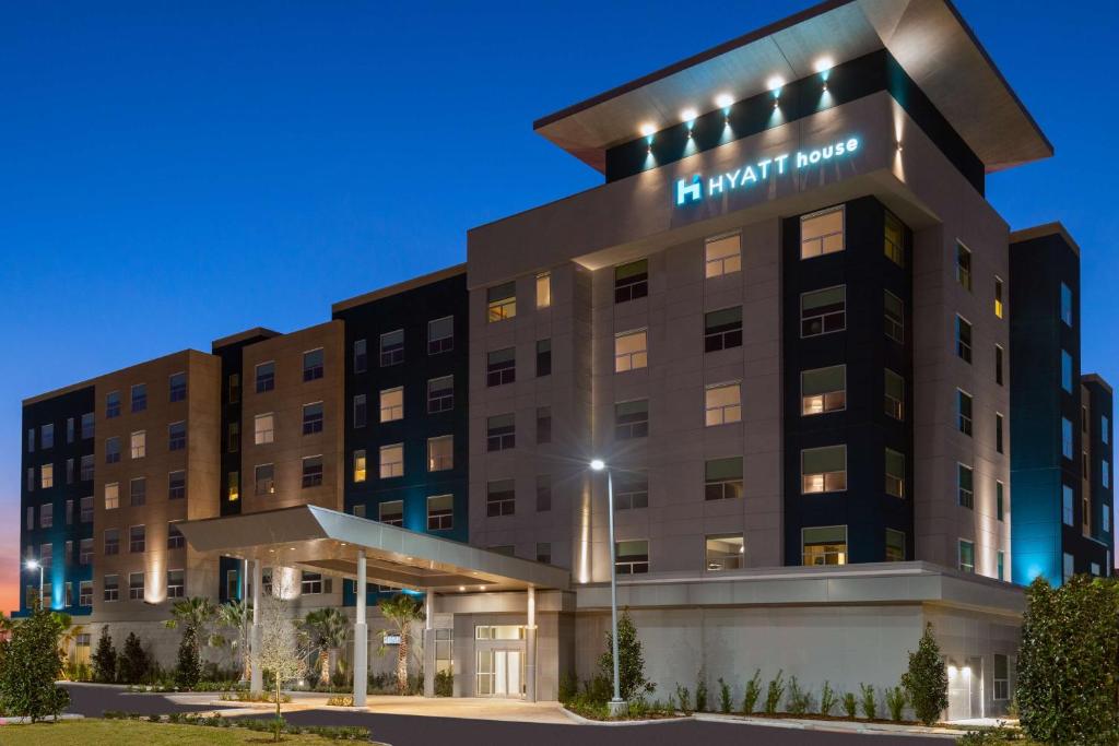 Hyatt House Orlando Airport